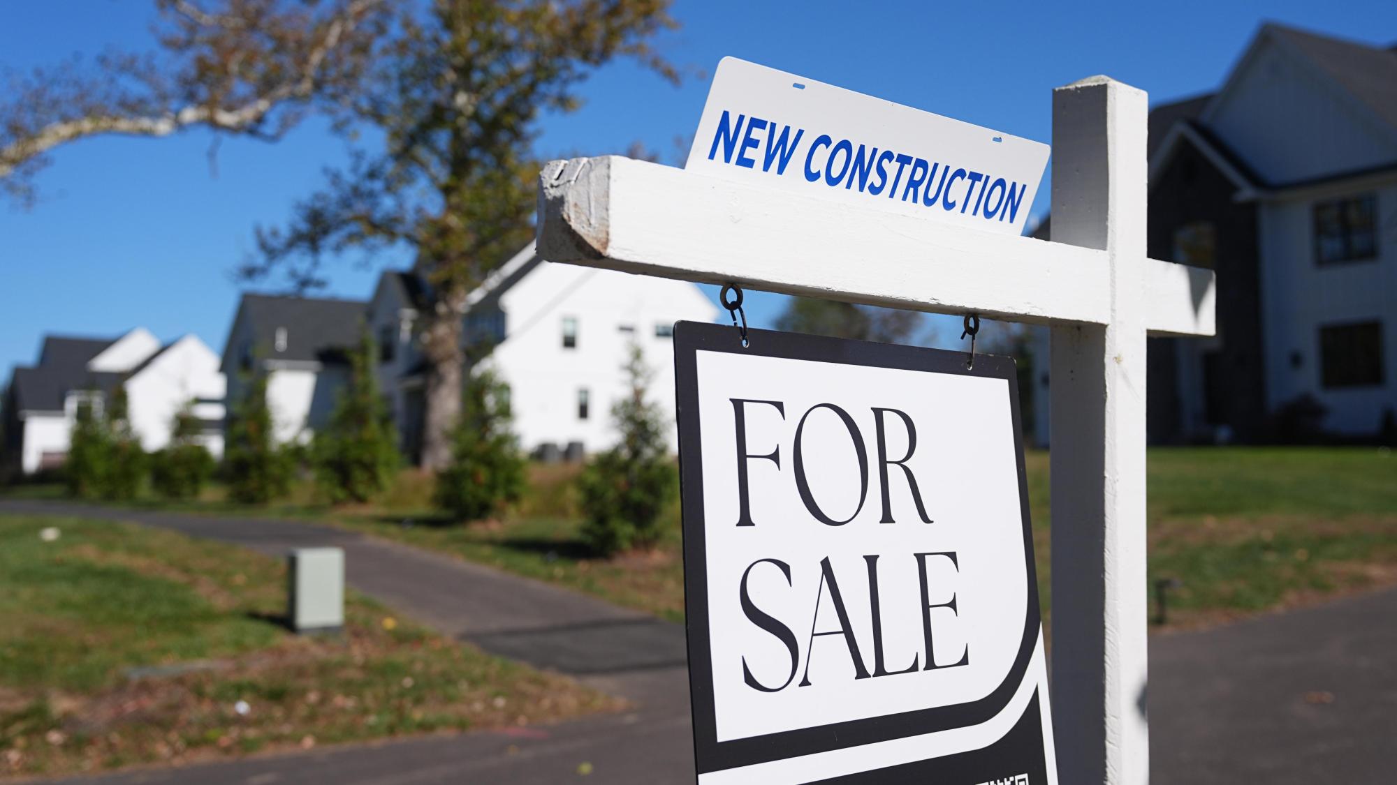 FILE – A sign is posted for a new home for sale in Ambler, Pa., Thursday, Oct. 16, 2025. (AP Photo/Matt Rourke, File)

