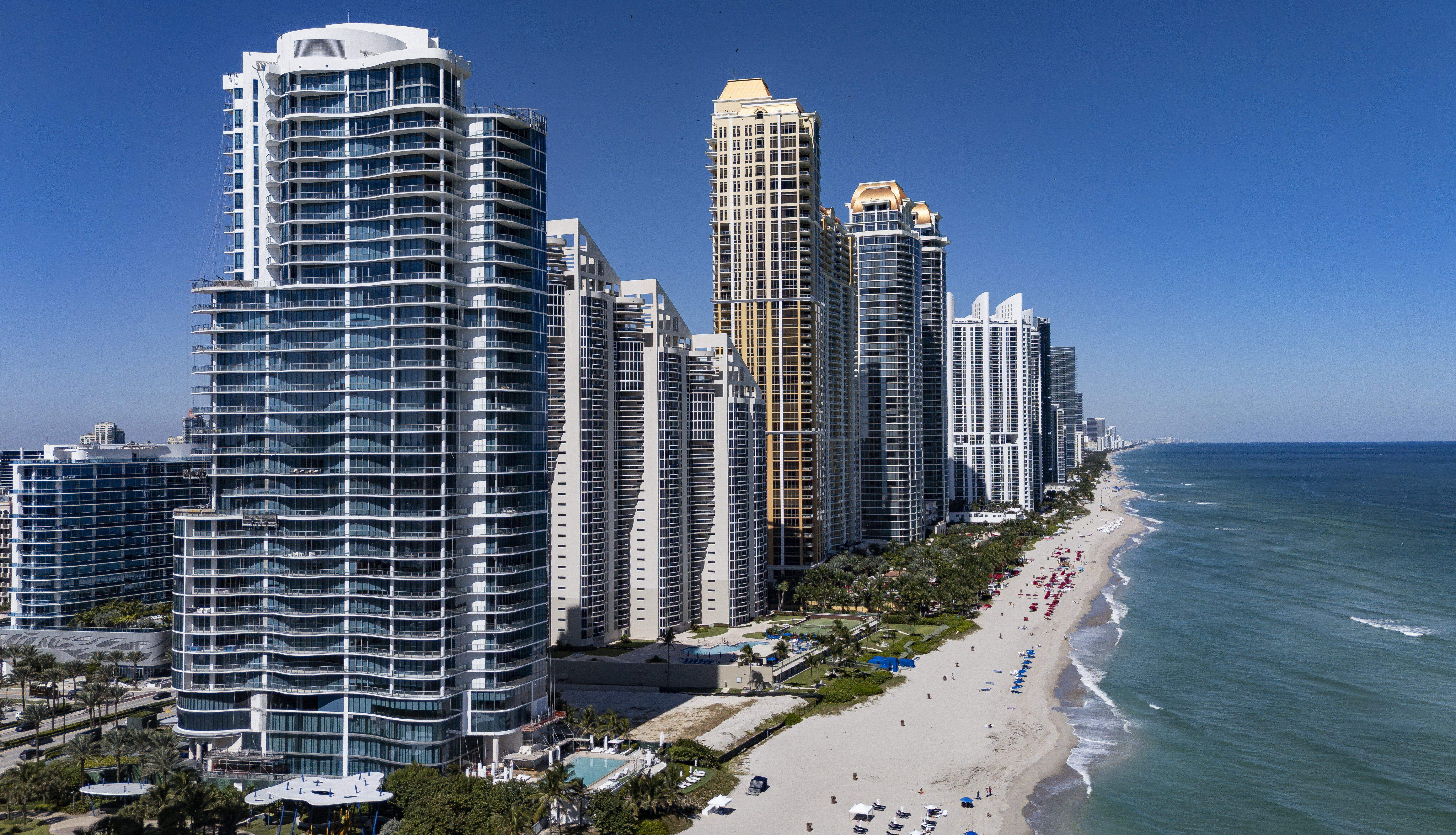 South Florida's condo market continues to face uncertainty heading into the new year. (Matias J. Ocner/Miami Herald/TNS)